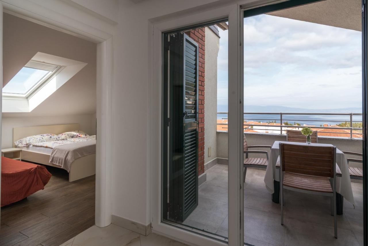 Apartments & Rooms Lavanda Malinska Luaran gambar